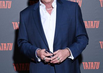 Michael Madsen podnio je zahtjev za zabranu prilaska otuđenoj supruzi DeAnni zbog obiteljskog nasilja nakon 28 godina braka usred razvoda koji je u tijeku