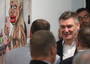 Milanović dugo gledao karikaturu Kolinde u ružičastoj haljinici: Zbog ovog je prasnuo u smijeh