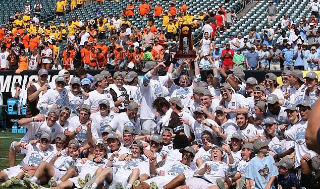 Mišići koledžskih igrača lacrossea rastapaju se u krvi nakon užasnog treninga koji je vodio diplomirani mornarički SEAL