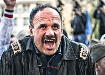 NASILNI SUDIONIK REALITY EMISIJA Priveden Zmaj od Šipova pod sumnjom da je pretukao susjedu