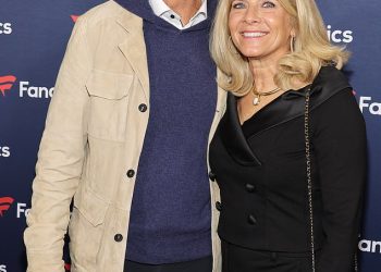 NBC ‘donosi odluku o budućnosti Crisa Collinswortha u Sunday Night Footballu’