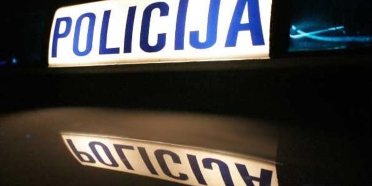 Na kaštelanskom području aktivirano pirotehničko sredstvo