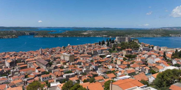 Nećemo dizati porez na nekretnine, smanjit ćemo za trećinu porez na promet