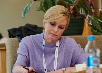 Nikad emotivnija Kolinda: ‘Osjećam se sitna i posramljena vlastitim slabostima’