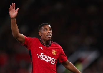 Novi život za Martiala: bivši igrač Uniteda potpisao je za atenski AEK