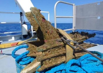 OTKRIĆE IZ RIMSKOG DOBA Na dnu pokraj Sicilije arheolozi su pronašli 2000 godina staru “paklenu” ratnu napravu!