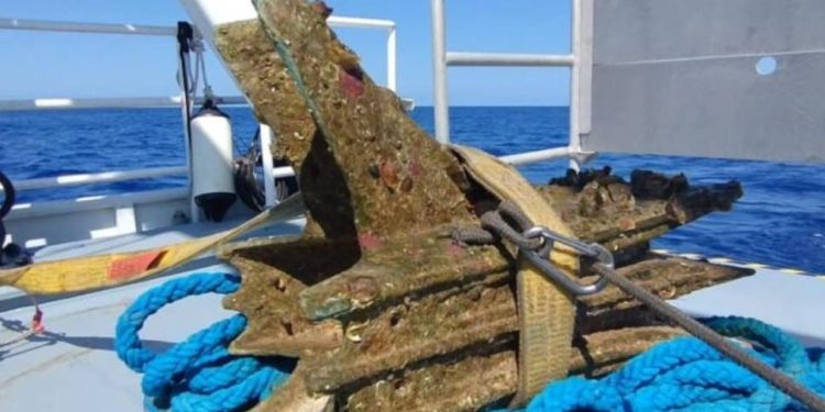 OTKRIĆE IZ RIMSKOG DOBA Na dnu pokraj Sicilije arheolozi su pronašli 2000 godina staru “paklenu” ratnu napravu!