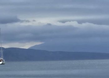 Oblačno s kišom, ponegdje nevere i more 5!