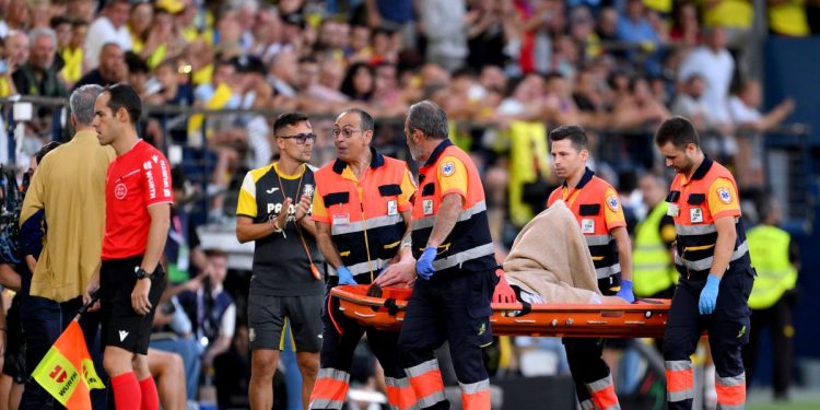 Operacija i sezona završena za Ter Stegena: Barcelona, ​​on je već puna zamjena…