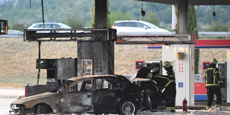 Otkriveno tko je vozač koji je poginuo u požaru na benzinskoj: Riječ je o Hrvatu