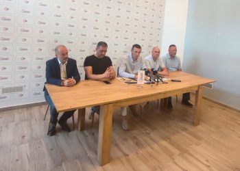 Otužna slika iz Domovinskog pokreta: Pogledajte koliko ih je ovdje ostalo