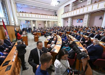 Ovi zastupnici se niti jednom nisu javili za riječ: Evo tko je na neslavnoj listi