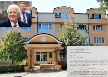 POLITIČKA KRIZA Neizdavanje građevinskih dozvola, korupcija, sabotiranje Općinskog vijeća u Velikoj Kladuši
