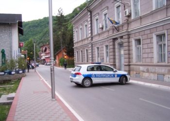 POTVRĐENA OPTUŽNICA Odrastao muškarac živio u izvanbračnoj zajednici sa djevojčicom koja je išla u osnovnu školu