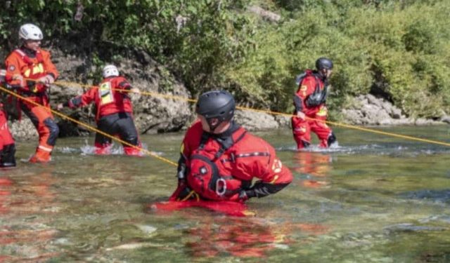 POZIVAJU U POMOĆ RIBARE I GRAĐANE I dalje se traga za mladićem koji je skočio s mosta i nestalim Nijemcem na Prenju