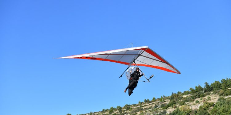 Paraglajder pao na Biokovu: U akciju spašavanja uključen i vojni helikopter