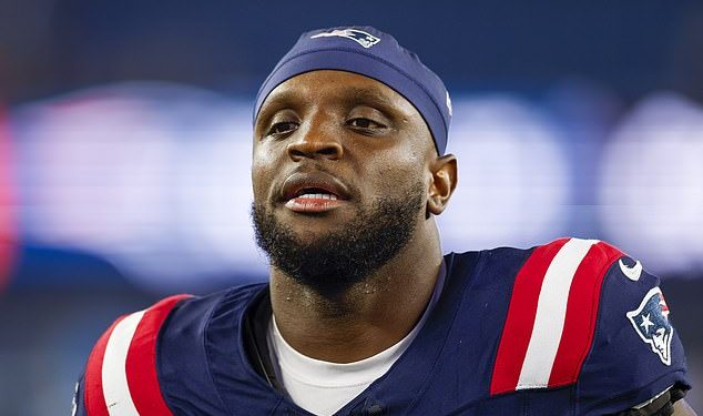 Primatelj sjekire Patriotsa Jalen Reagor samo nekoliko sati nakon što se pojavio da se usporedi s BUGATTIJEM u zagonetnoj objavi na Instagramu