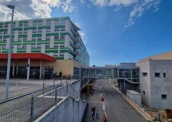 Pulska bolnica muku muči s kadrom