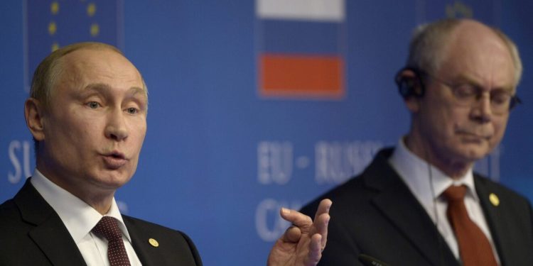 Putin uoči kontroverznog putovanja: ‘Naši neprijatelji nisu narodi i zemlje, već ova utjecajna skupina’