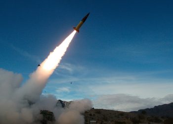 Putin upozorava SAD i NATO da riskiraju rat s Rusijom ako se Ukrajini ukinu zabrane dugometnih napada