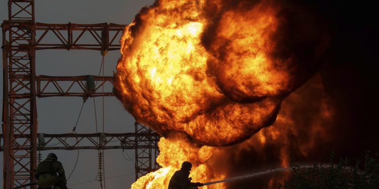 Rat u Ukrajini skrenuo u nepredvidivu fazu: ‘Može se dogoditi nešto dosad neviđeno’