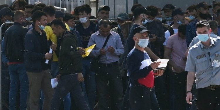 Rusija će snimati deportacije migranata — RT Rusija i bivši Sovjetski Savez