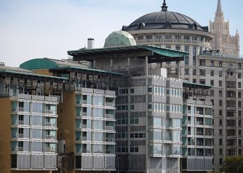 Rusija protjeruje 6 britanskih diplomata koje optužuje za špijunažu. Velika Britanija to naziva “potpuno neutemeljenim”