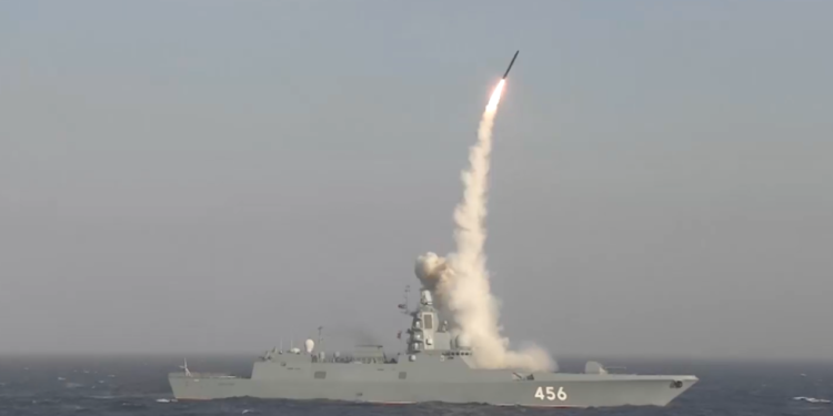 Ruska vojska u najvećim pomorskim vježbama u desetljećima (VIDEOZAPISI) — RT Rusija i bivši Sovjetski Savez