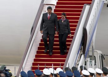 SAD izveo akciju zapljene Madurovog aviona na tlu druge države: Nema bijega našim sancijama