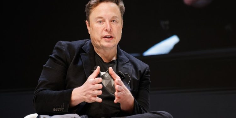 SAD na ‘brzoj stazi’ do bankrota – Musk — RT World News