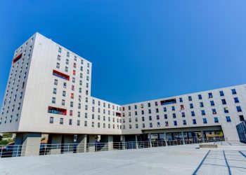 STUDENTSKI CENTAR SPLIT Radi, zaradi i smjesti se u domu