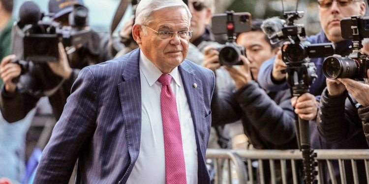 Senat će položiti zakletvu za nasljednika Menendeza nakon što je zastupnik iz NJ osudio, podnio ostavku