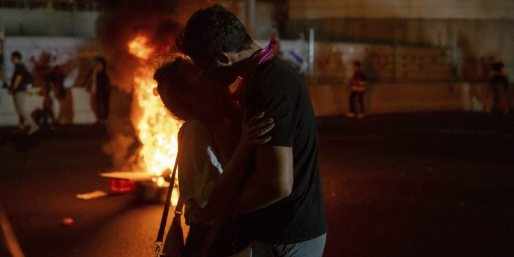 Smrt talaca izazvala kaos: Izrael na rubu potpune blokade