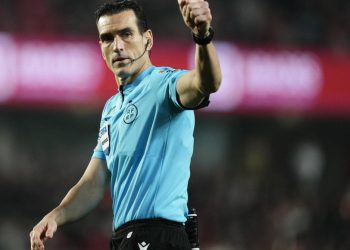 Sportske novosti – Anonimac sudi okršaj Dinama i Bayerna na Allianz Areni, već je dijelio pravdu Hajduku i Rijeci