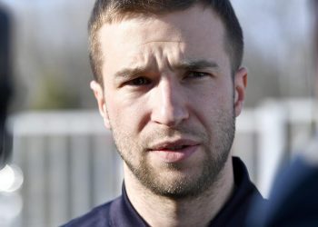 Sportske novosti – Bivši kapetan Dinama se vraća nakon ozljede, kandidira za nastup baš protiv uzdrmanih Modrih