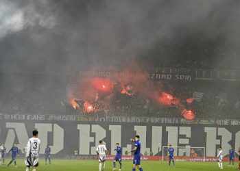 Sportske novosti – Burno na sjednici o Hajduku: ‘To je bio čin izdaje prije utakmice s Dinamom’