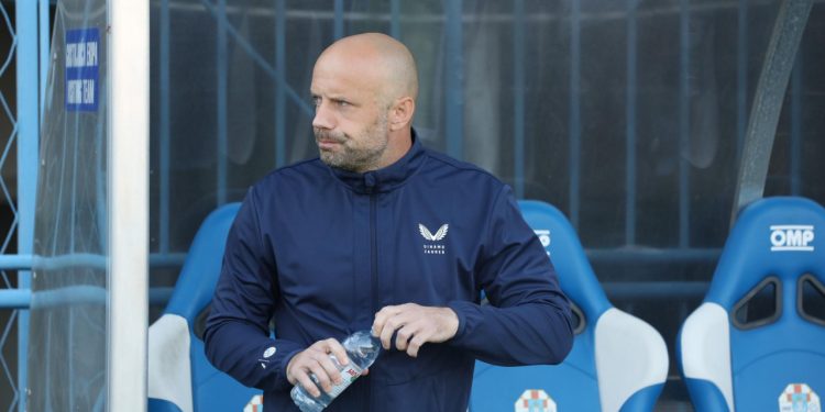 Sportske novosti – Evo kako je privremeni trener Dinama objasnio debakl: ‘Igračima nemam što zamjeriti, ja sam odgovoran’