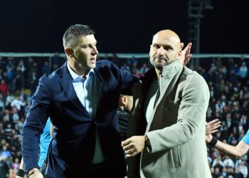 Sportske novosti – FOTO: Kakva ekipa na tribini, veliki prijatelji i bivši treneri Dinama zajedno gledali utakmicu