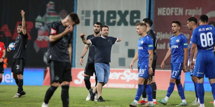 Sportske novosti – Kome su u interesu dva vrhunska hrvatska sportska događaja u istom terminu? Prije se na takve stvari pazilo