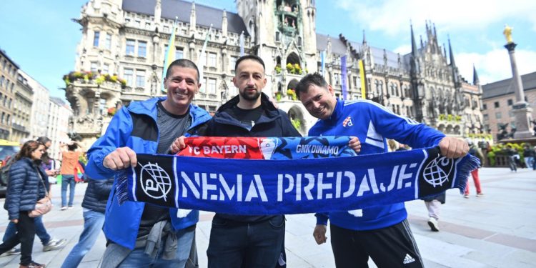 Sportske novosti – Nevjerojatno zbog kakve sitnice policija gnjavi Dinamove navijače! Pretres trajao više od sat vremena