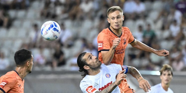 Sportske novosti – Osijek je prekinuo jedan crni niz, sada treba i drugi: ‘Nisam ni znao za to, ali opet vidim nasmijana lica’