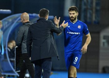 Sportske novosti – Petković je prvo ime gradskog derbija, a jedan bi dinamovac trebao objasniti neke svoje poteze