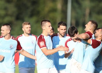 Sportske novosti – Raspad sistema u hrvatskoj momčadi koja se prošle godine borila za SHNL, broje šesti poraz i pet novih komada u mreži