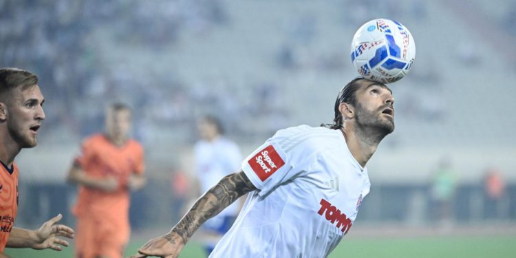 Sportske novosti – Sve što je bilo prije Livaje sada se briše. Na Maksimir izlazi Hajduk s pet ‘novih’ jakih imena