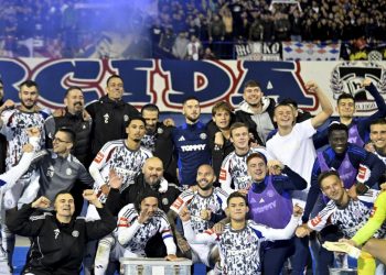 Sportske novosti – ‘Trenirao je Messija, ali sa scenom na Maksimiru još se nije susreo. Izvadio je mobitel i počeo snimati’