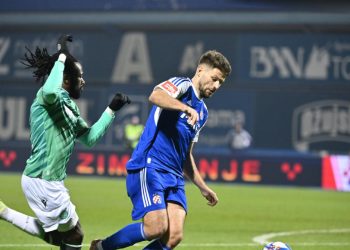 Sportske novosti – UŽIVO: Dinamo dočekuje Hajduk u najvećem hrvatskom derbiju, stigli su sastavi