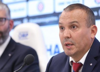 Sportske novosti – UŽIVO: Predstavlja se Kalinićev nasljednik, Bilić otkrio i što je rekao Gattusu: ‘Tražimo još jednog čovjeka’