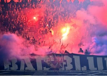 Sportske novosti – VIDEO: Dinamo zabija, a legenda Vatrenih u potpunom transu na tribinama. Pogledajte njegovu ‘ludu’ reakciju