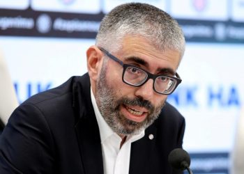 Sportske novosti – Žestok odgovor predsjednika Hajduka: ‘Kalinić je izmanipuliran, ovo je napad! Prešao je ljudske granice’