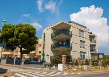 Stručnjakinja: ‘Prije uvođenja poreza na nekretnine treba riješiti veliki problem’